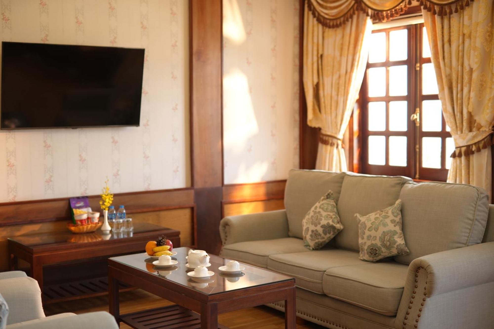 Pleiku Hotel By Gia Lai Tourist Luaran gambar