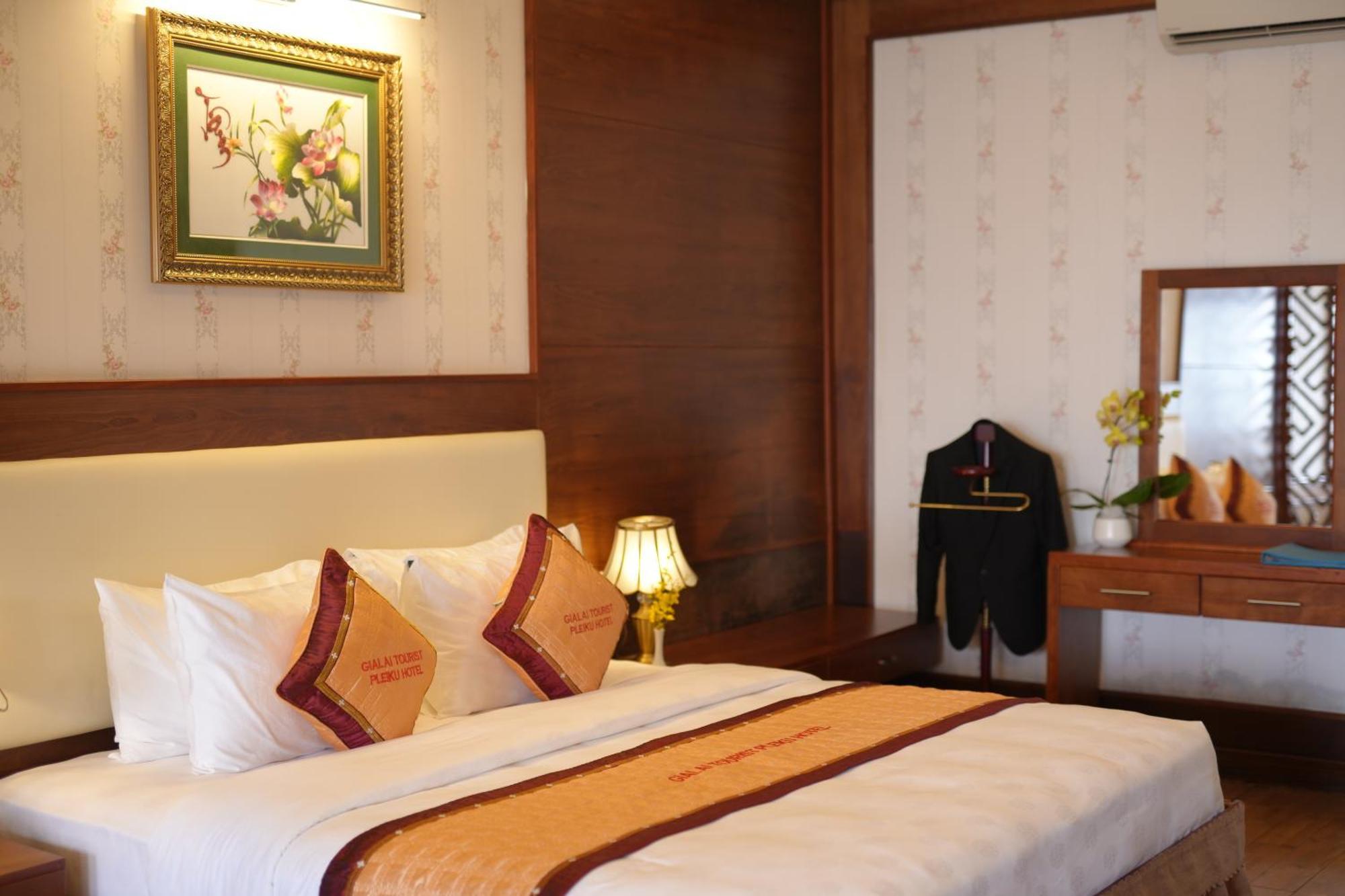 Pleiku Hotel By Gia Lai Tourist Luaran gambar