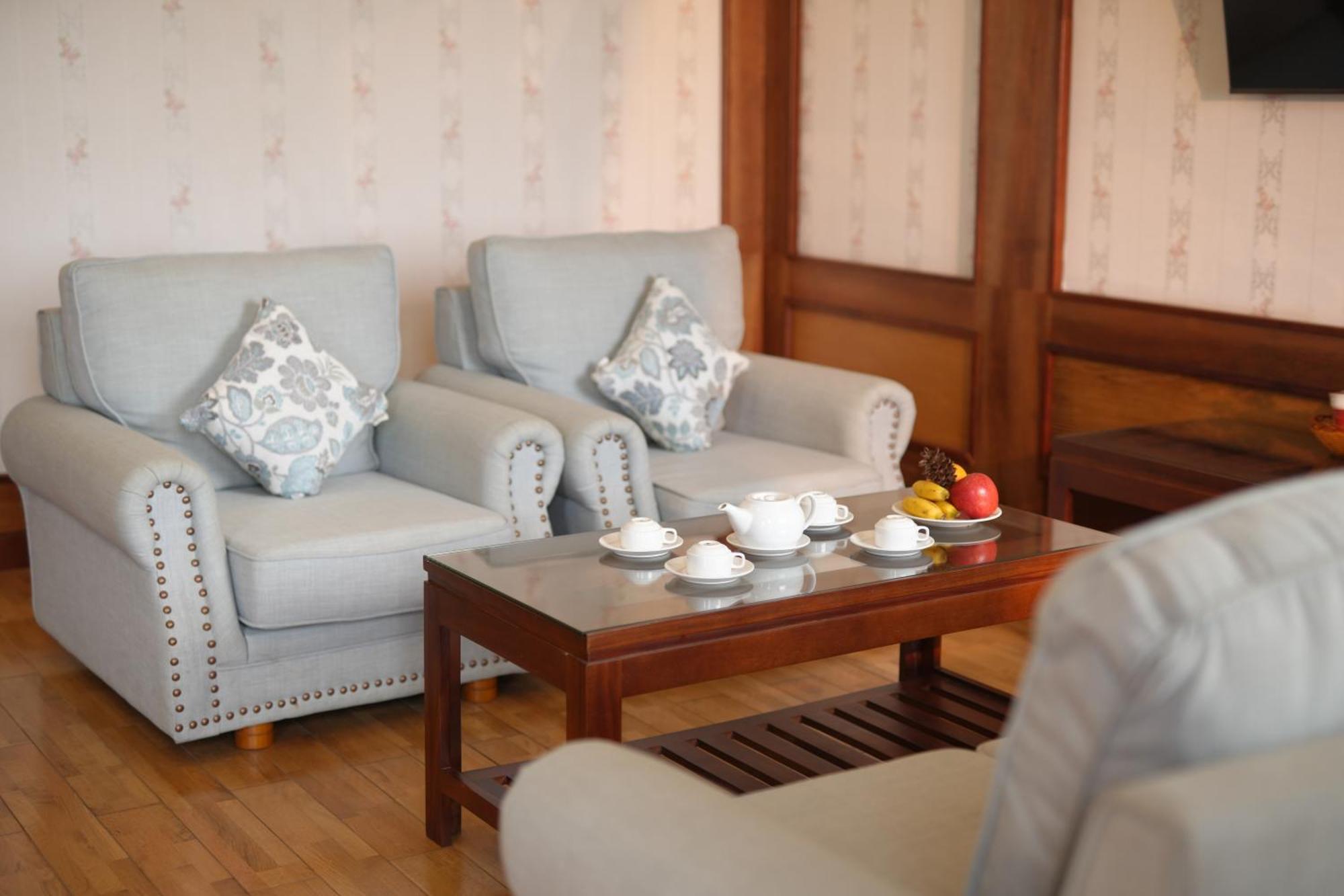 Pleiku Hotel By Gia Lai Tourist Luaran gambar