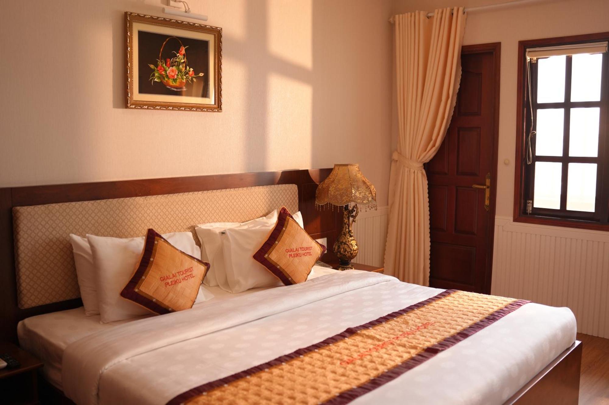 Pleiku Hotel By Gia Lai Tourist Luaran gambar