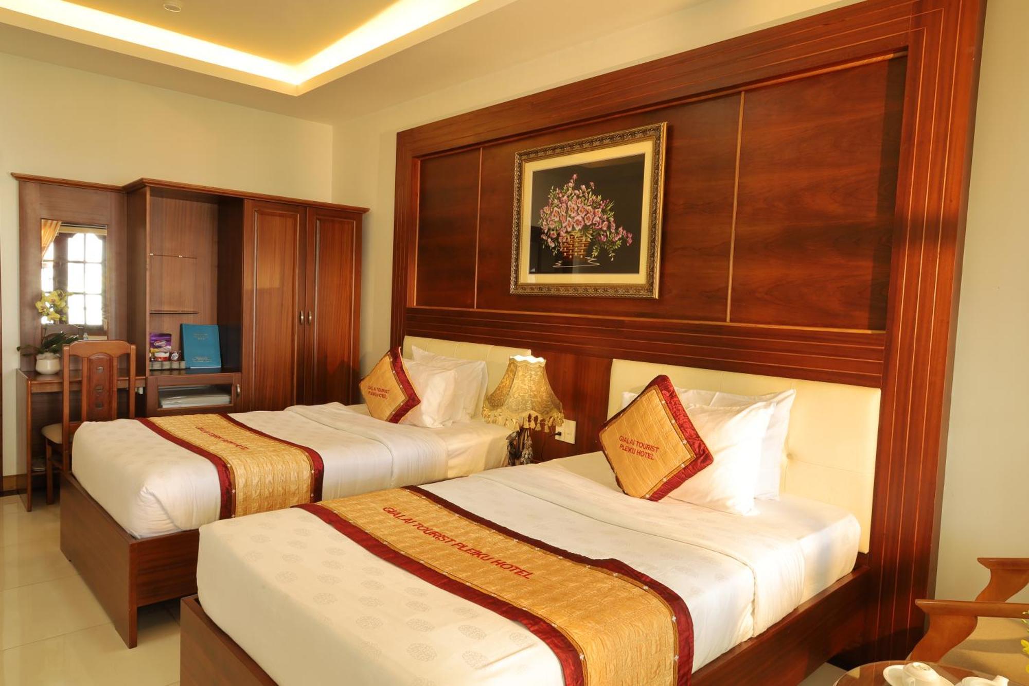 Pleiku Hotel By Gia Lai Tourist Luaran gambar