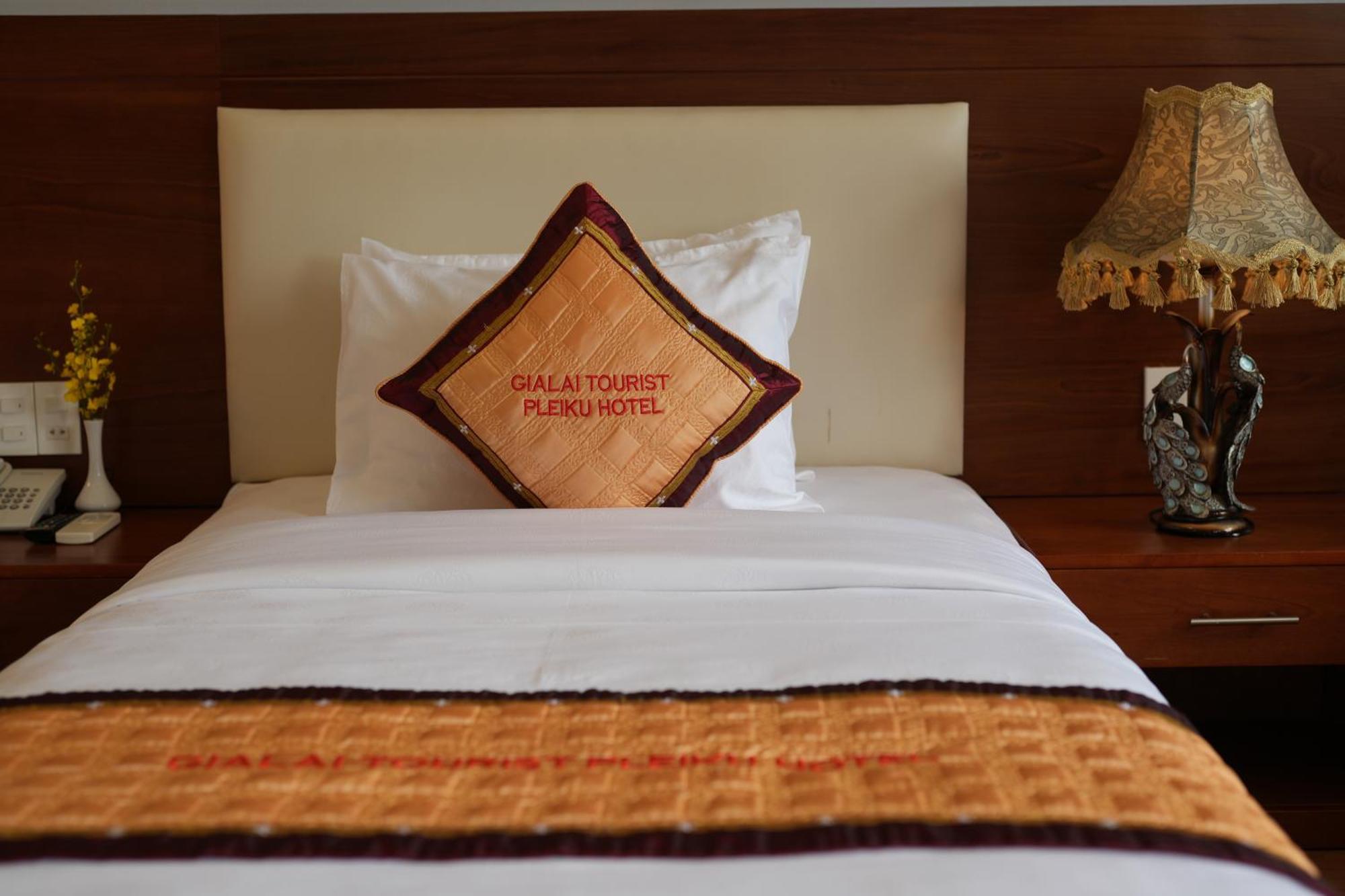 Pleiku Hotel By Gia Lai Tourist Luaran gambar