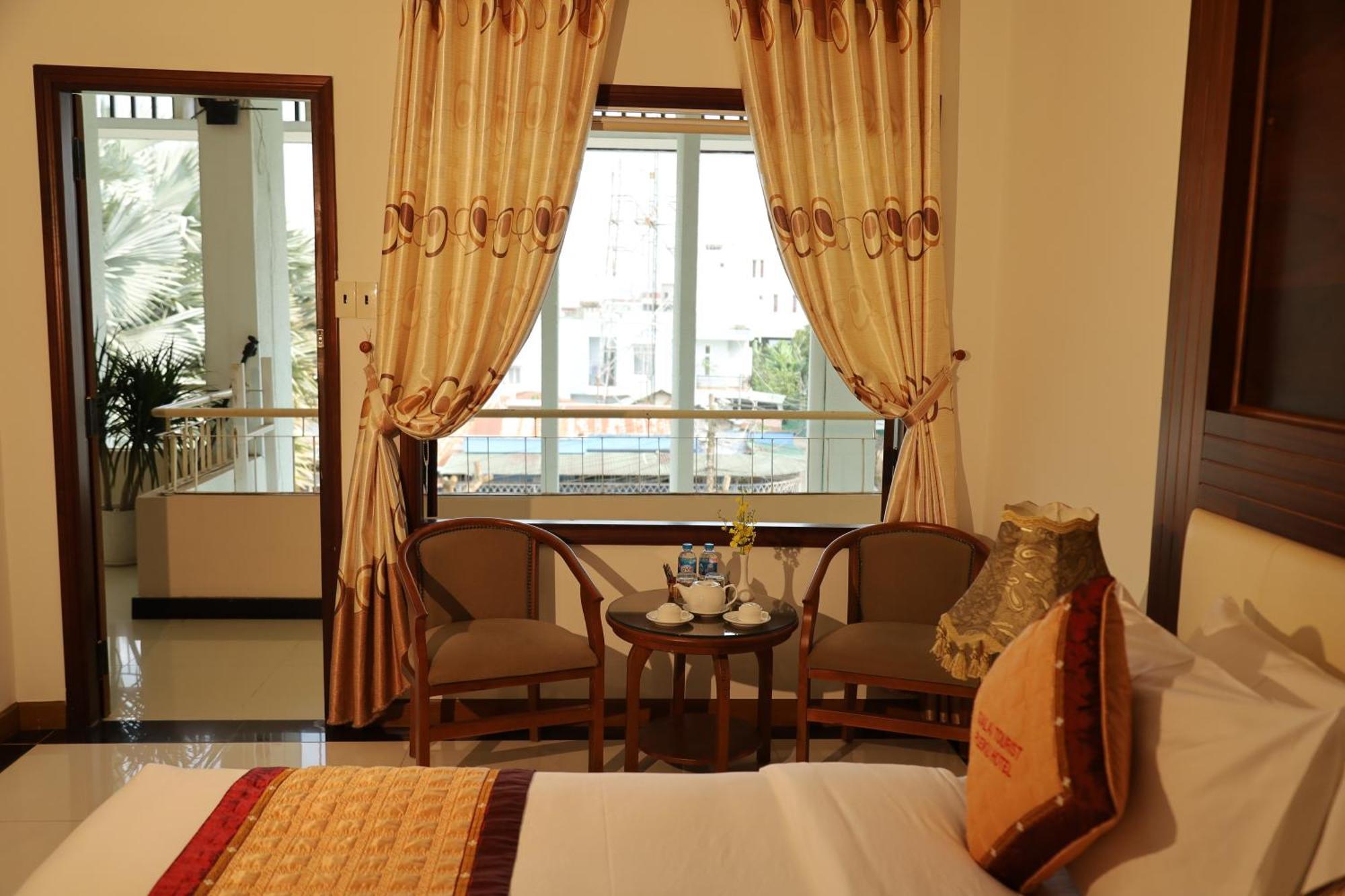 Pleiku Hotel By Gia Lai Tourist Luaran gambar