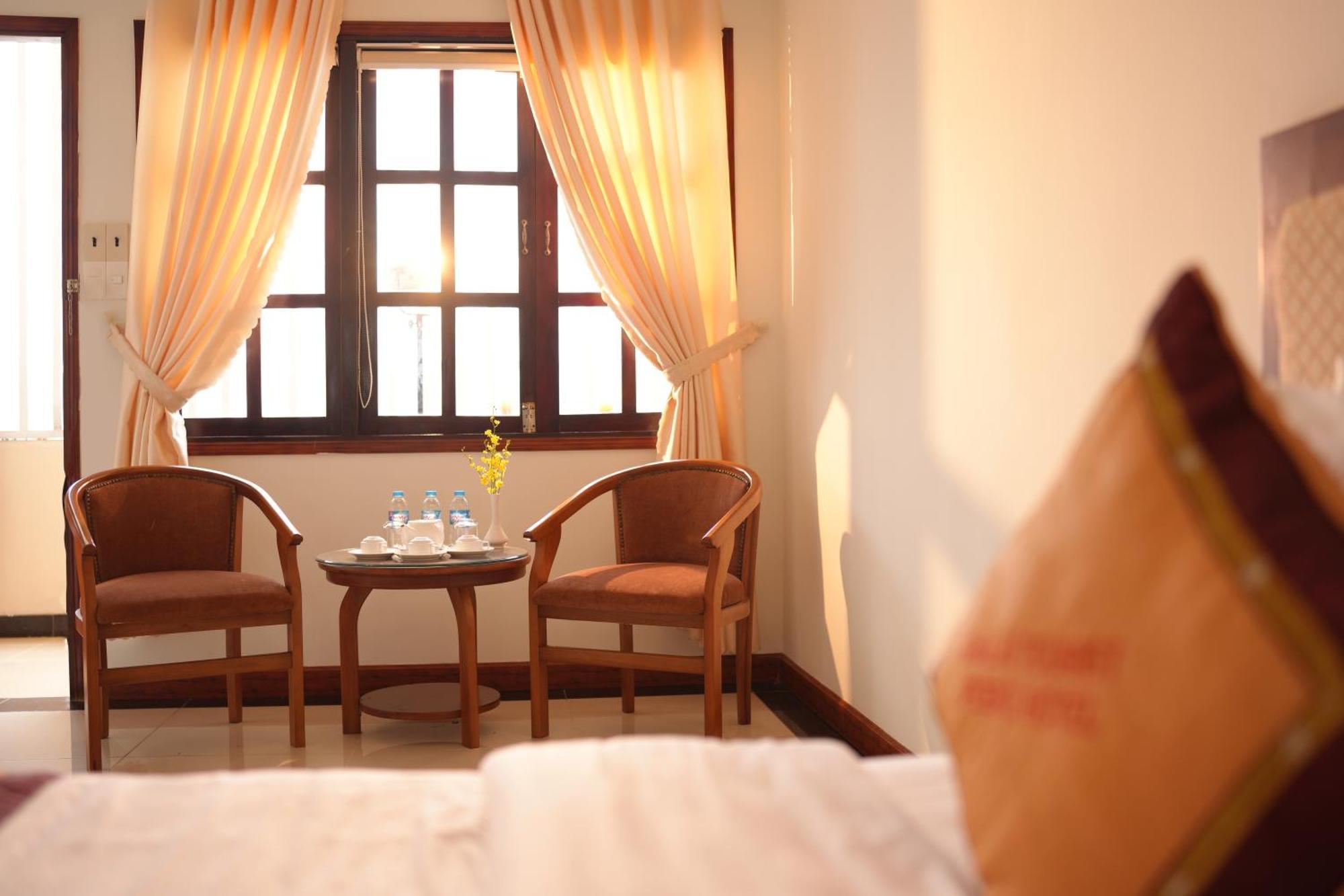 Pleiku Hotel By Gia Lai Tourist Luaran gambar